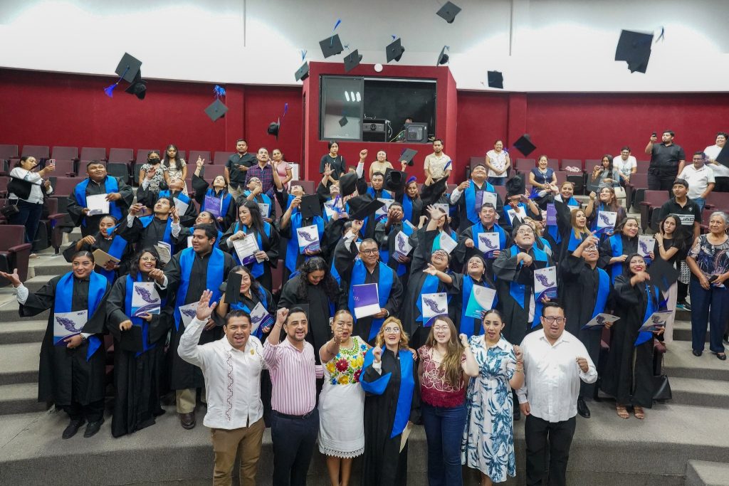1ra Graduación del programa Impúlsate Quintana Roo